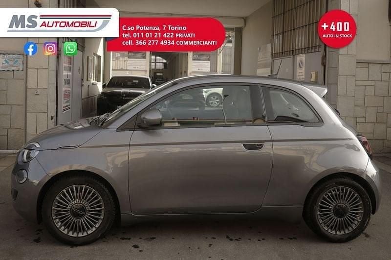 Usata Fiat 500e Icon 86 kW (118 CV) 2021 Grigio scuro Utilitaria