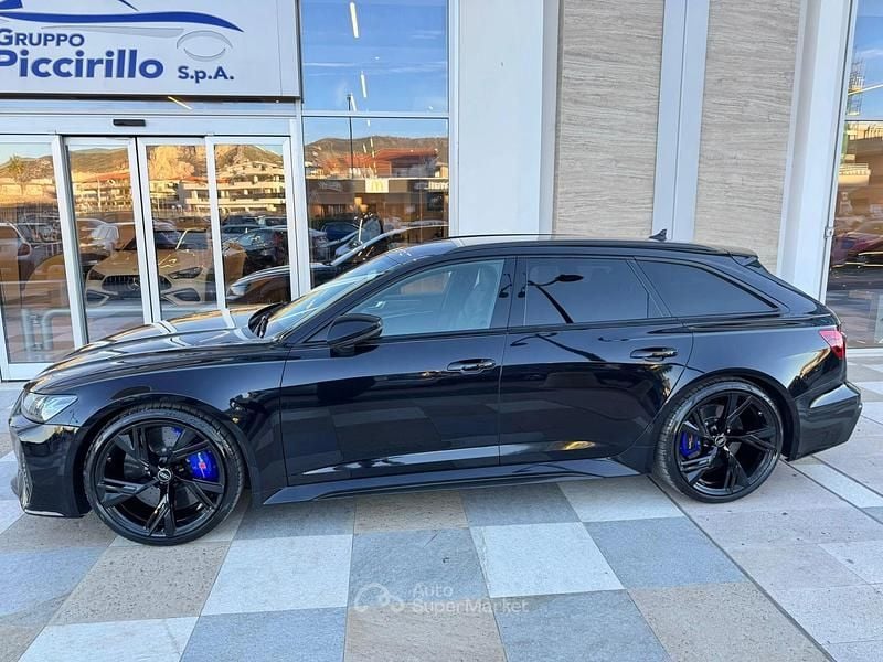 Usata Audi RS6 Ambiente 600 CV (441 kW) 2022 Nero Station wagon