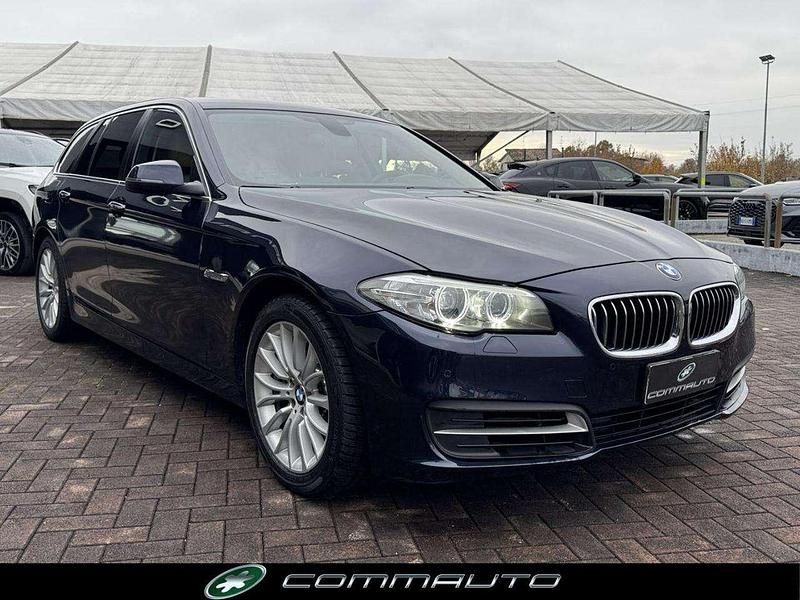 Usata BMW 520 190 CV (139 kW) 2015 Blu Berlina