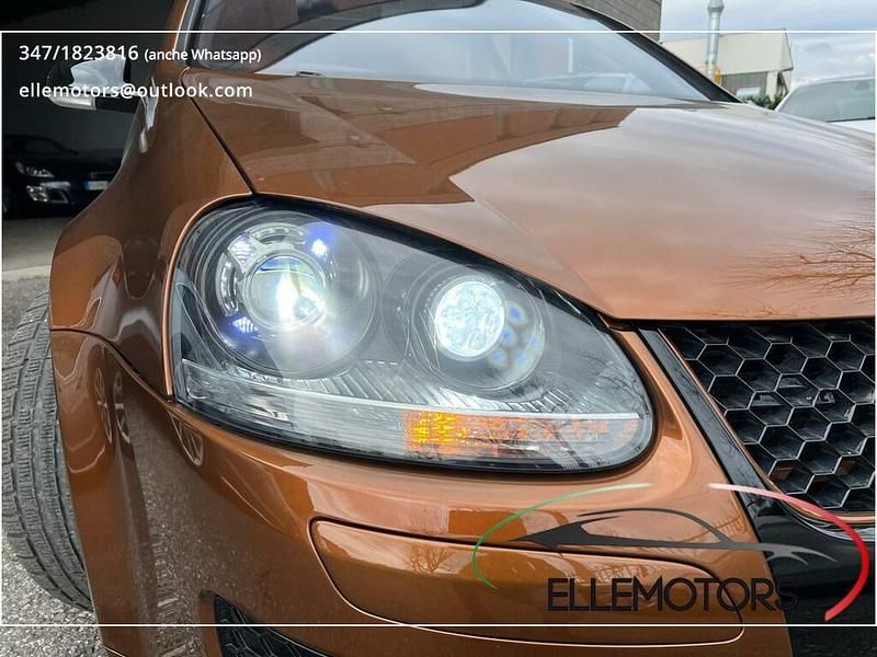 Usata VW Golf GTI 200 CV (147 kW) 2006 Oro Berlina