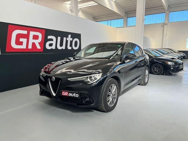 Usata Alfa Romeo Stelvio Executive 190 CV (139 kW) 2021 Nero SUV