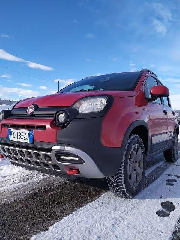 Usata Fiat Panda 4x4 S 95 CV (69 kW) 2017 Utilitaria
