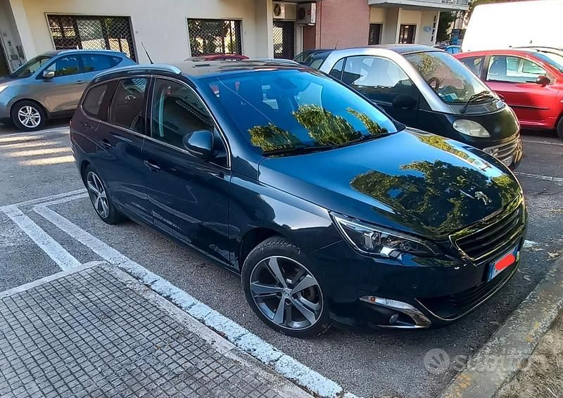 Usata Peugeot 308 120 CV (88 kW) 2015 Grigio Berlina