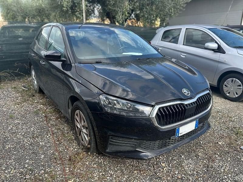 Nero Usata 2023 Skoda Fabia Ambition Tre volumi | 10.950 € (Super prezzo) - Immagine 1/4
