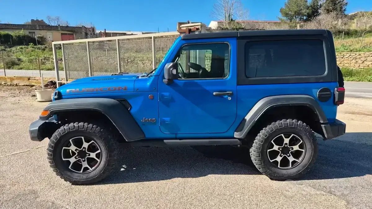 Usata Jeep Wrangler Rubicon 272 CV (200 kW) 2022 Blu SUV