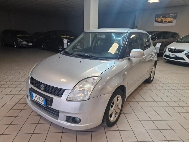 Usata Suzuki Swift GL 92 CV (67 kW) 2007 Argento Utilitaria
