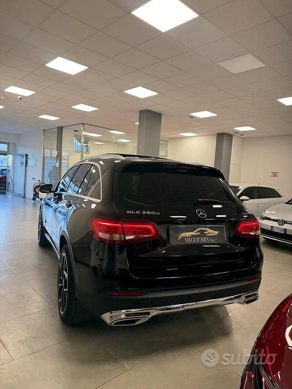 Gebraucht Mercedes GLC250 Premium 204 PS (150 kW) 2019 Schwarz SUV