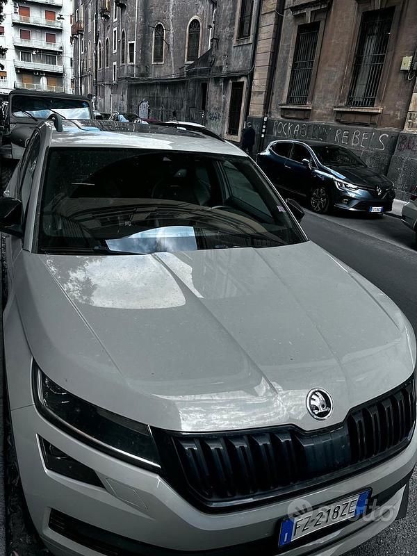 Grigio Usata 2020 Skoda Kodiaq SportLine SUV | 25.000 € (Buon prezzo) - Immagine 1/4