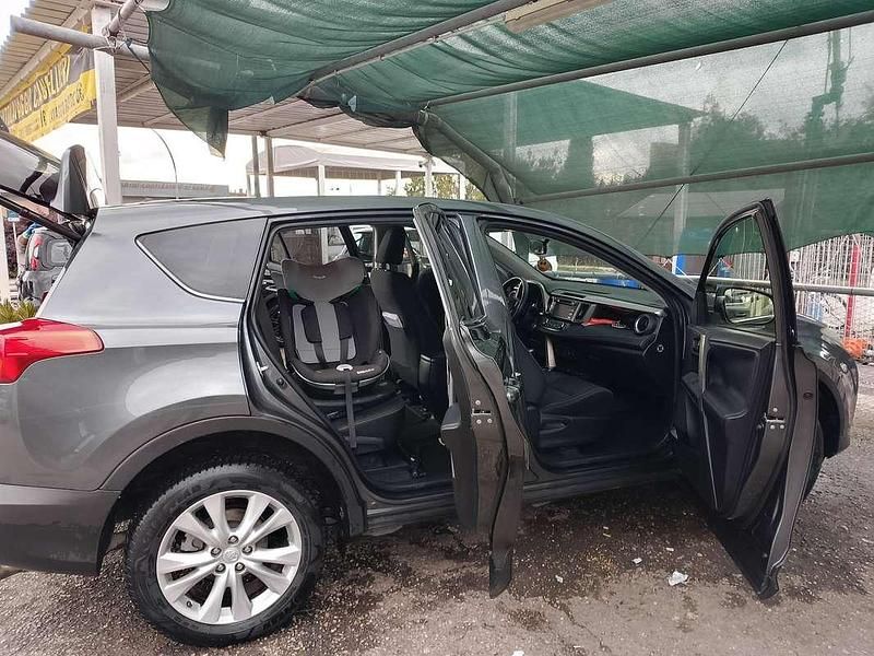 Usata Toyota RAV4 Executive 150 CV (110 kW) 2012 SUV