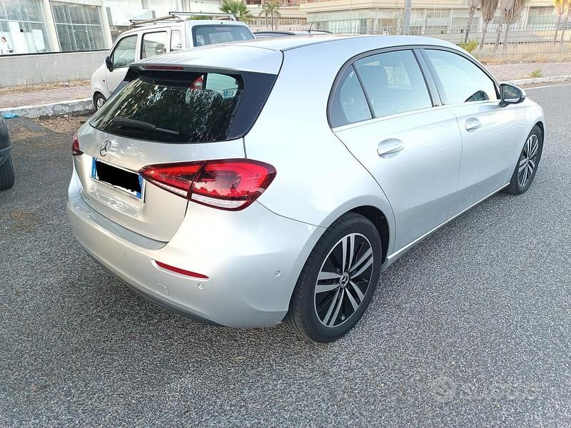 Usata Mercedes A180 2019 Grigio Utilitaria