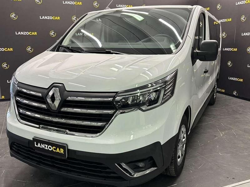 Usata Renault Trafic 150 CV (110 kW) 2023 Bianco Monovolume