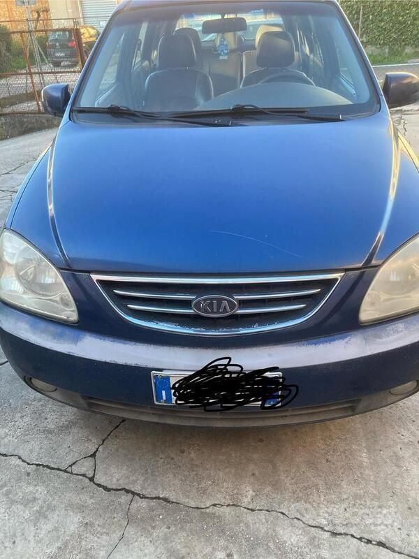 Blu Usata 2003 Kia Carens Monovolume | 700 € - Immagine 1/4