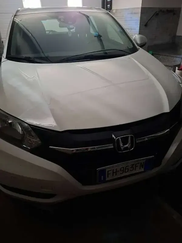 Usata Honda HR-V Executive 120 CV (88 kW) 2017 Bianco SUV