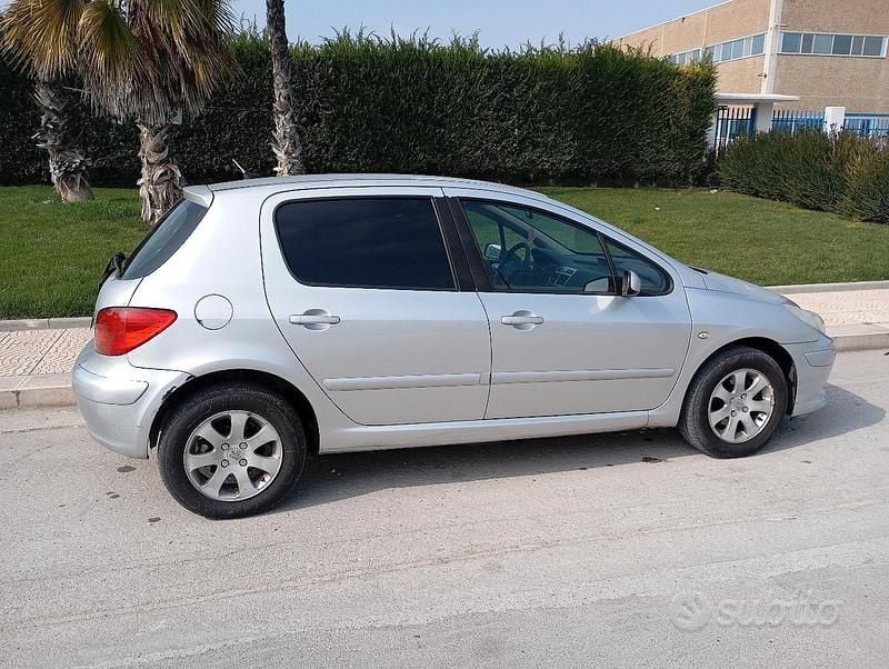 Usata Peugeot 307 2008 Grigio Berlina