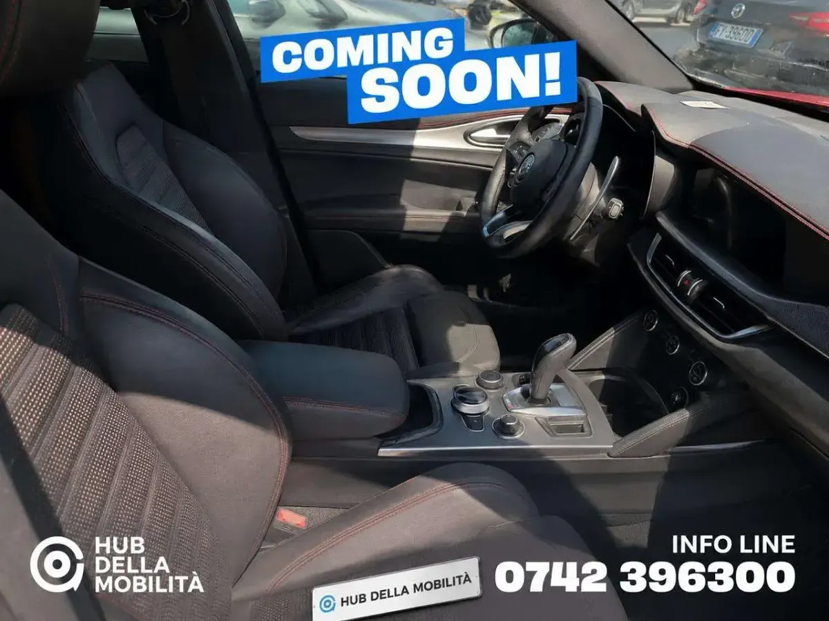 Usata Alfa Romeo Stelvio 209 CV (153 kW) 2024 Rosso SUV