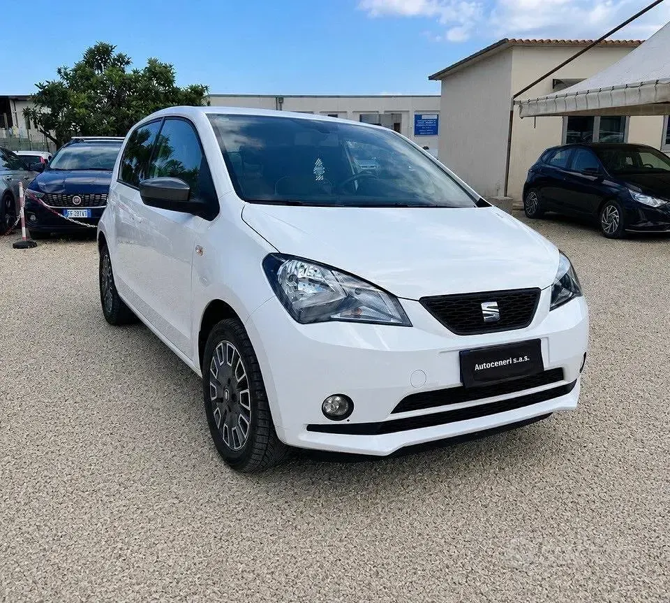 Usata Seat Mii Chic 68 CV (50 kW) 2019 Bianco Utilitaria