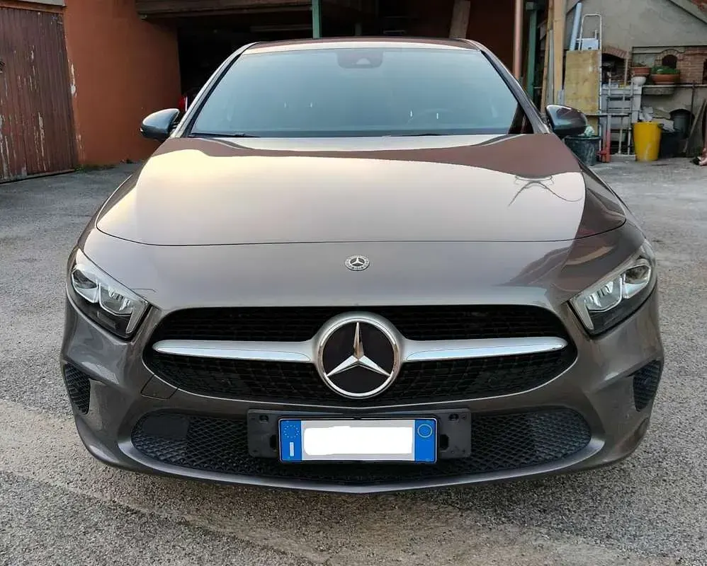 Usata Mercedes A180 116 CV (85 kW) 2020 Berlina