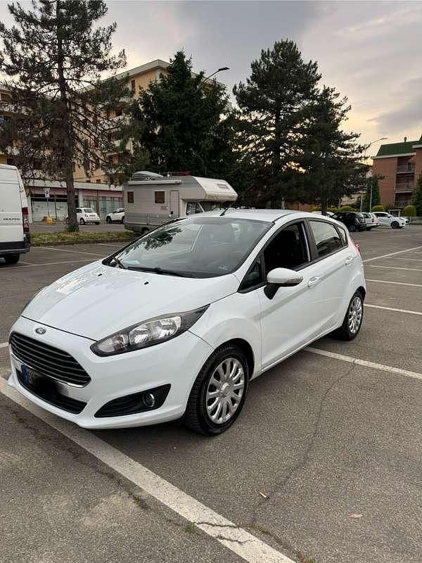Usata Ford Fiesta Business Edition 60 CV (44 kW) 2014 Utilitaria