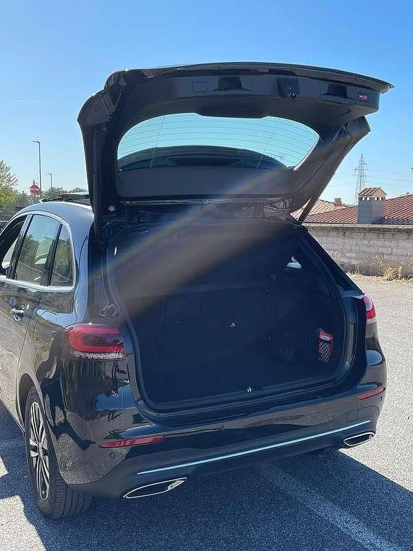 Usata Mercedes B250 160 CV (117 kW) 2022 Nero Utilitaria