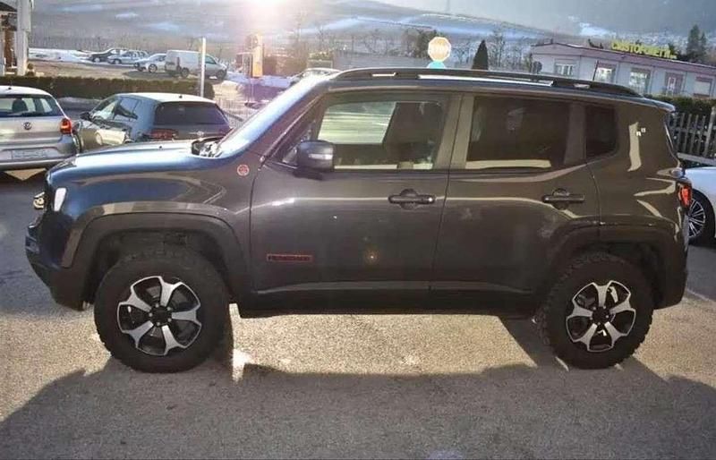 Usata Jeep Renegade Trailhawk 170 CV (125 kW) 2018 SUV