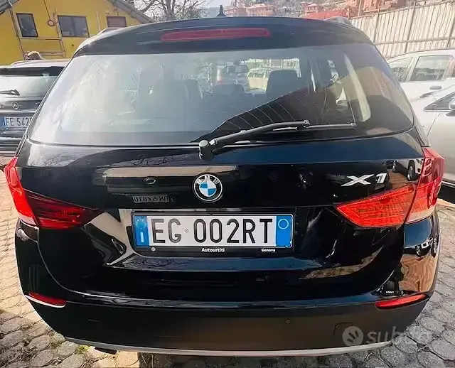 Usata BMW X1 143 CV (105 kW) 2011 Nero SUV