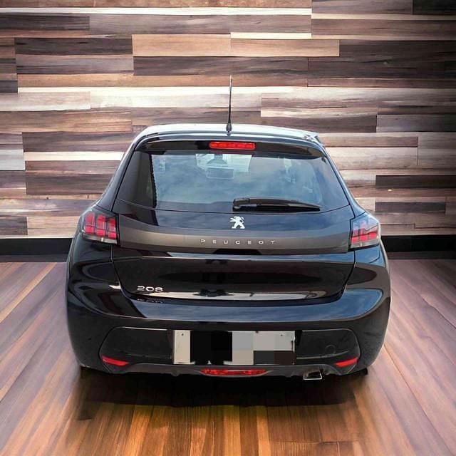 Usata Peugeot 208 Active 75 CV (55 kW) 2022 Nero Utilitaria