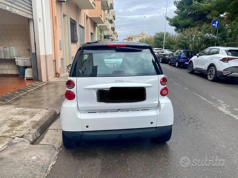 Bianco Usata 2008 Smart ForTwo Coupé Coupé | 5500 € - Immagine 1/4