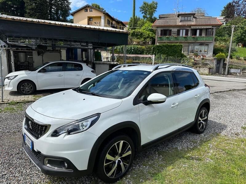 Usata Peugeot 2008 Allure 110 CV (80 kW) 2016 Bianco SUV