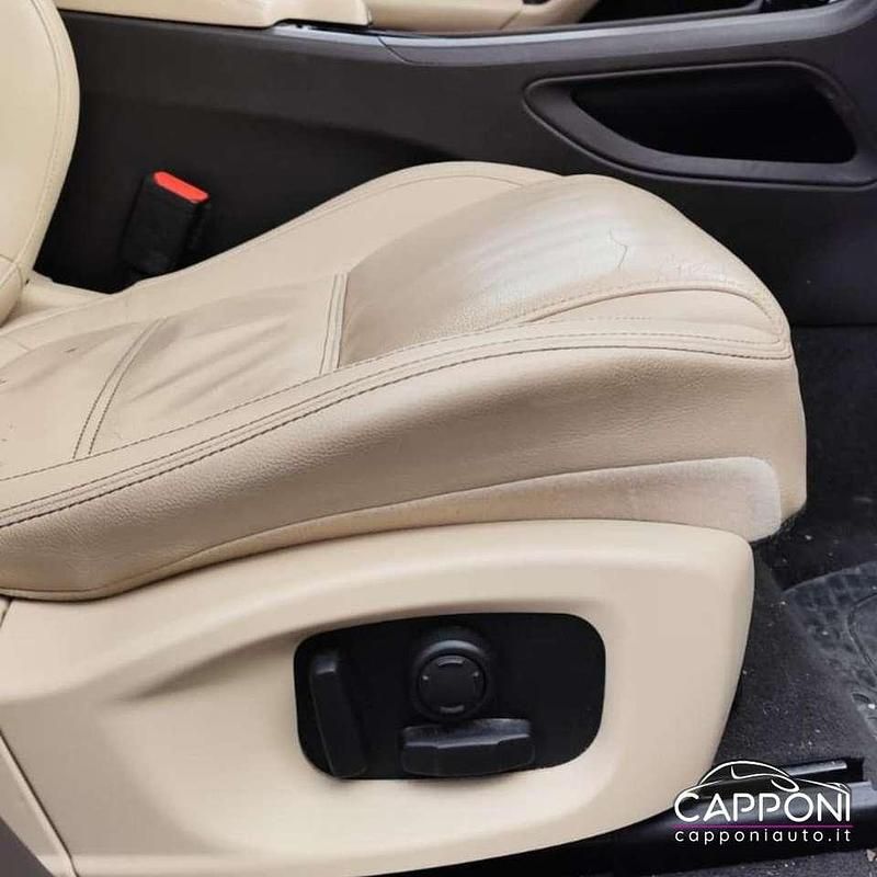 Usata Jaguar F-Pace 241 CV (177 kW) 2018 Nero SUV