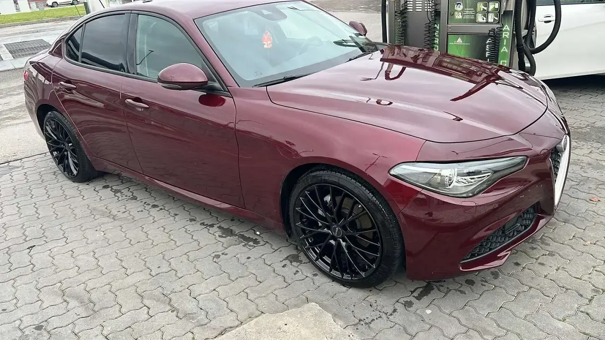 Usata Alfa Romeo Giulia Super 150 CV (110 kW) 2018 Berlina