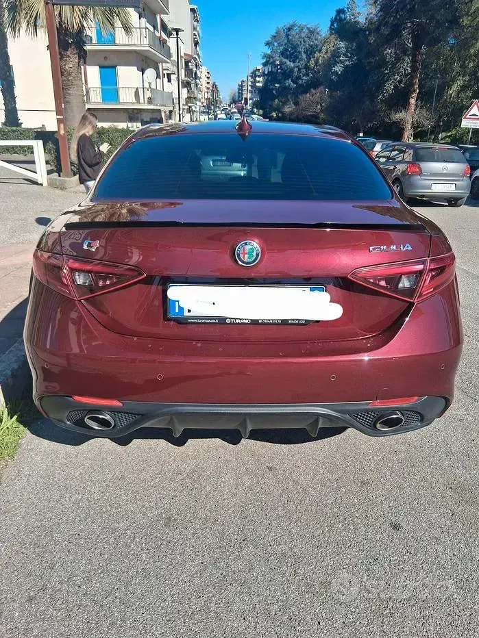 Usata Alfa Romeo Giulia Veloce 210 CV (154 kW) 2017 Rosso Berlina