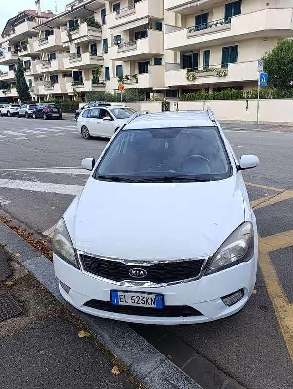 Usata Kia Ceed EX 90 CV (66 kW) 2012 Utilitaria