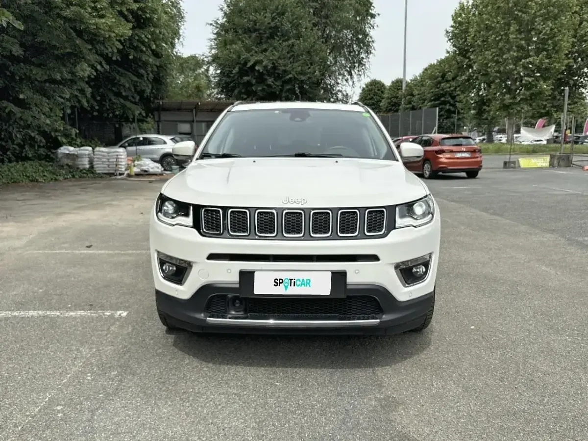 Usata Jeep Compass Limited 140 CV (102 kW) 2018 Bianco SUV