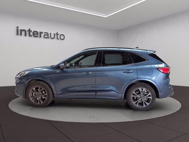 Begagnad Ford Kuga ST-Line 225 HK (165 kW) 2023 Blå SUV
