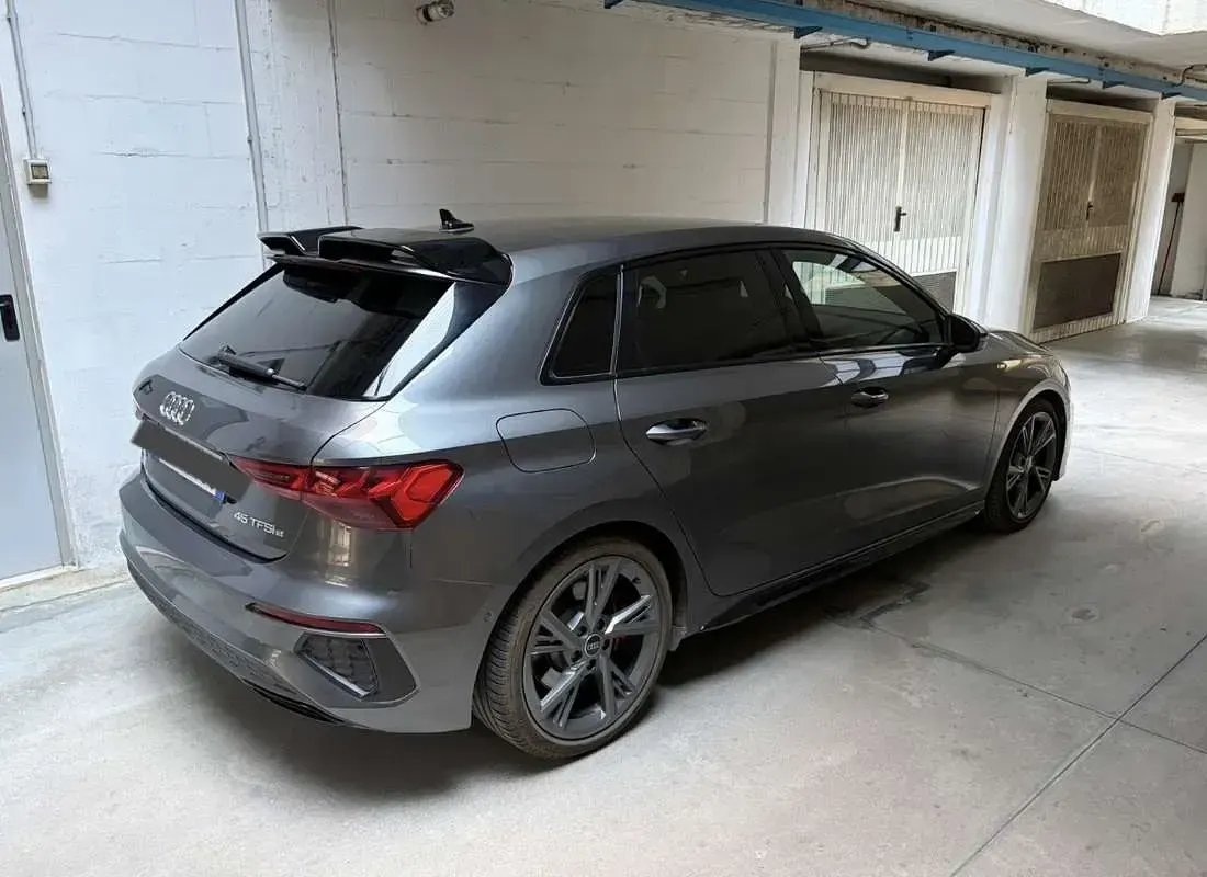 Usata Audi A3 Comfort 150 CV (110 kW) 2023 Berlina