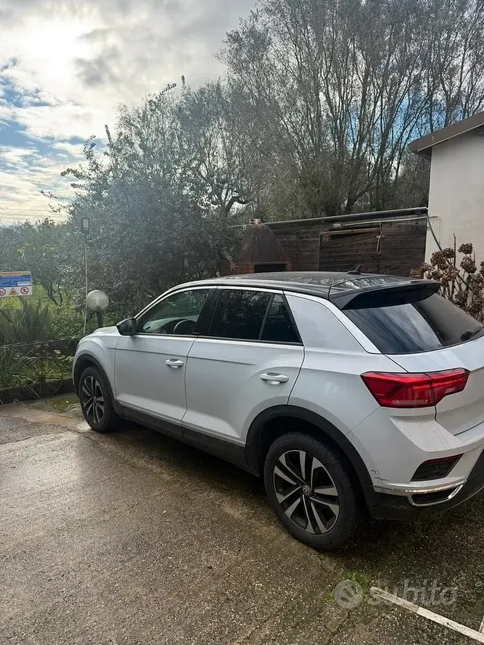 Usata VW T-Roc IQ Drive 150 CV (110 kW) 2020 SUV