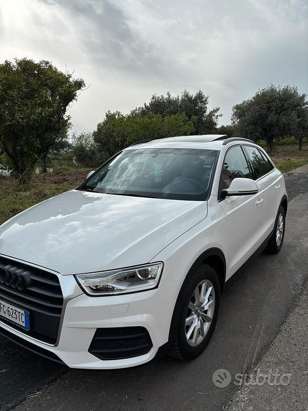 Usata Audi Q3 Business 150 CV (110 kW) 2016 Bianco SUV