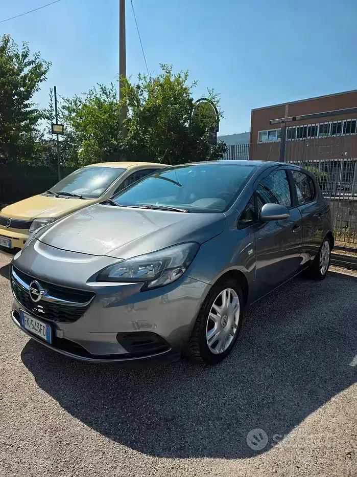 Usata Opel Corsa 69 CV (50 kW) 2017 Grigio Utilitaria