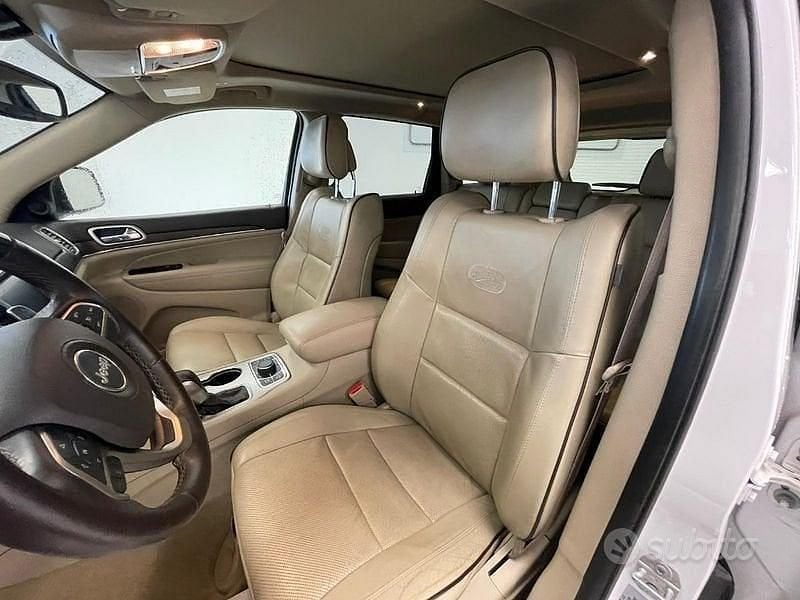 Usata Jeep Grand Cherokee Overland 250 CV (183 kW) 2017 Bianco SUV
