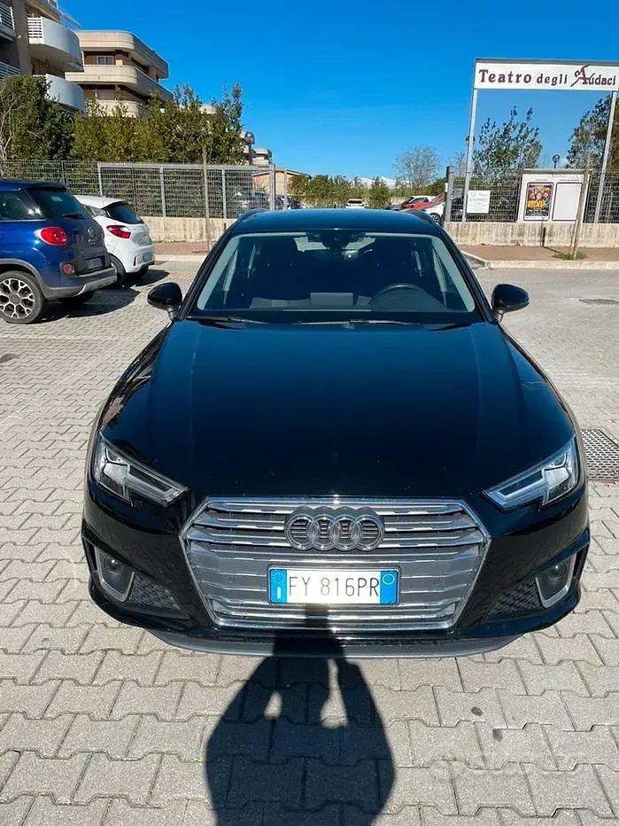 Usata Audi A4 S-Line 190 CV (139 kW) 2019 Nero Station wagon