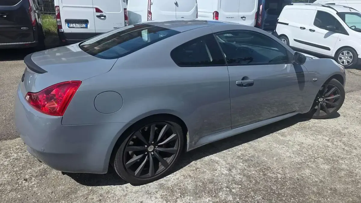 Usata Infiniti G37 320 CV (235 kW) 2010 Grigio Coupé