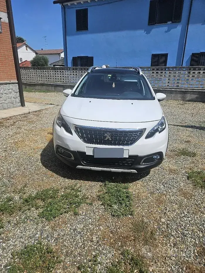 Usata Peugeot 2008 83 CV (61 kW) 2019 SUV
