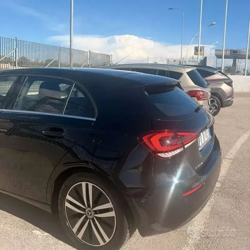 Usata Mercedes A180 Business 116 CV (85 kW) 2020 Berlina