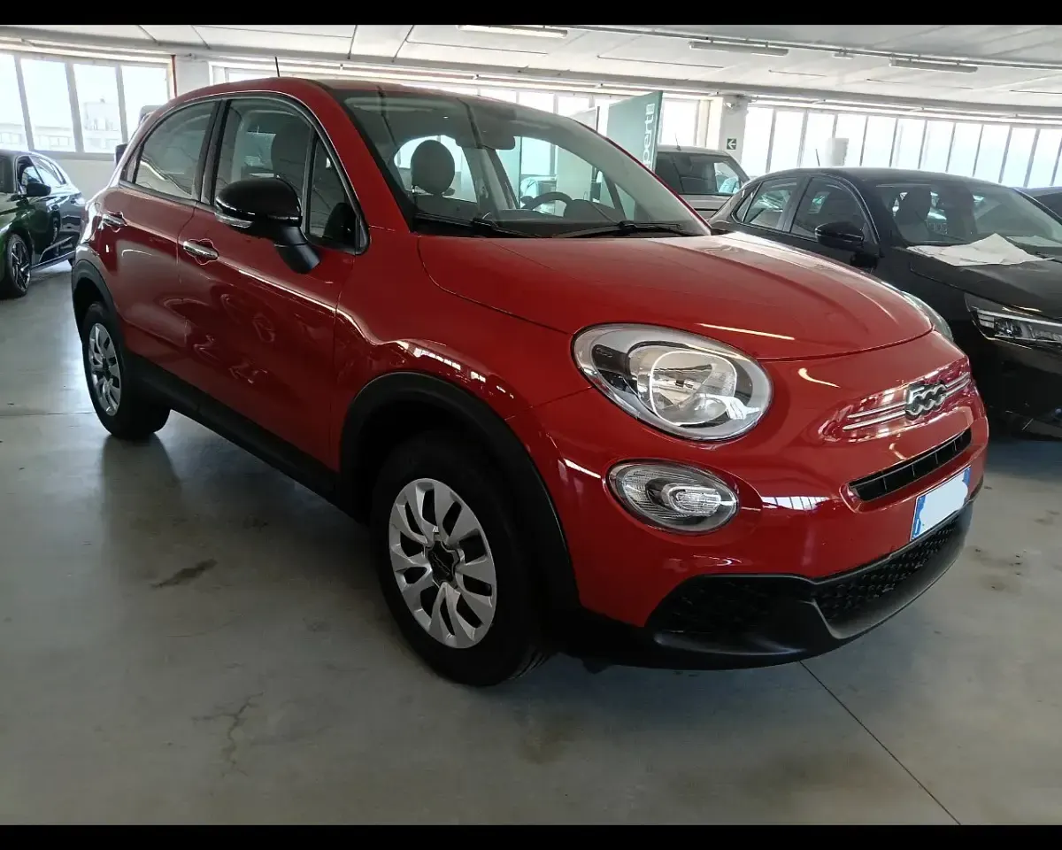 Usado Fiat 500 131 CV (96 kW) 2024 Rojo SUV