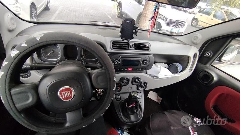 Usata Fiat Panda 69 CV (50 kW) 2013 Grigio Berlina