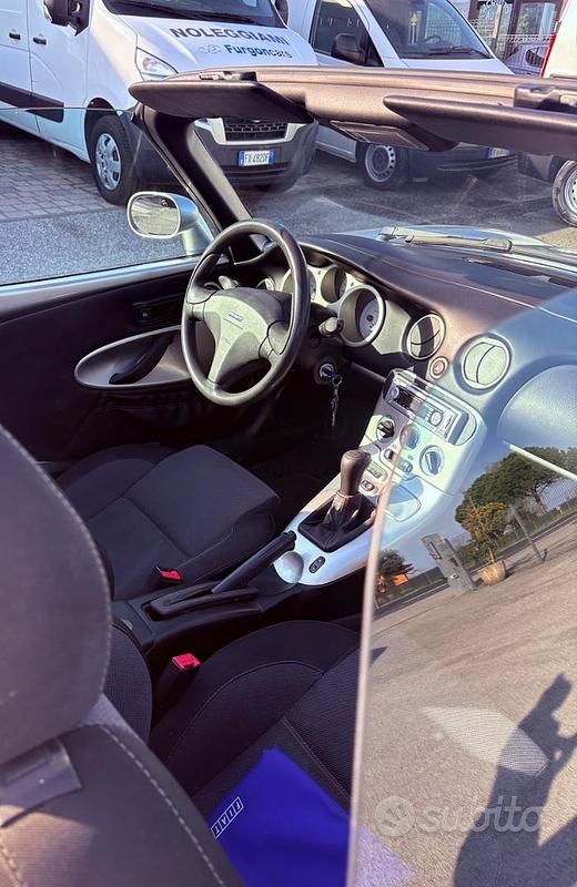 Usata Fiat Barchetta 131 CV (96 kW) 2000 Grigio Cabrio
