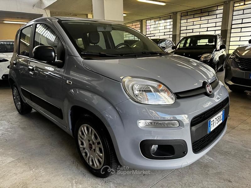 Usata Fiat Panda 69 CV (50 kW) 2018 Gray Utilitaria