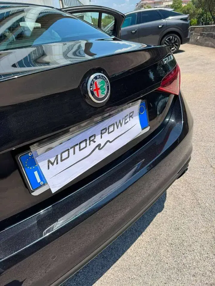 Usata Alfa Romeo Giulia Business 160 CV (117 kW) 2022 Nero Berlina