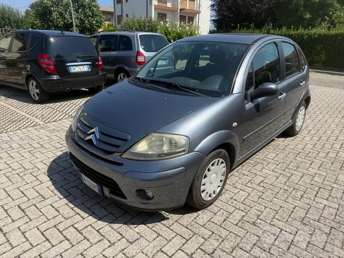 Usata Citroën C3 Exclusive 60 CV (44 kW) 2009 Grigio Berlina