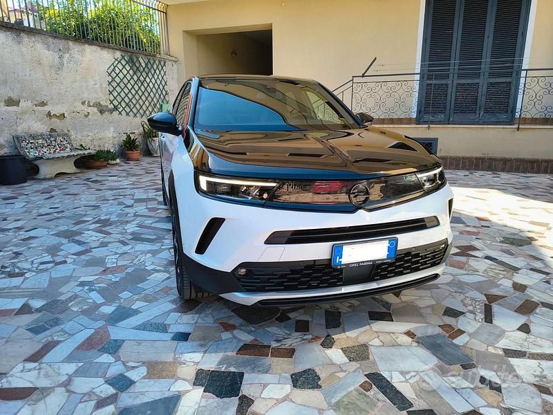 Usata Opel Mokka GS Line 131 CV (96 kW) 2021 Bianco SUV